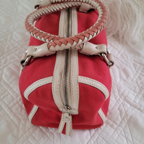 Banana Republic red barrel leather tootsie Handbag - Picture 3 of 10